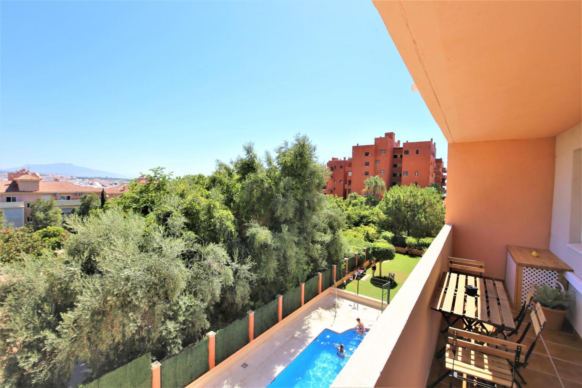 Estepona Town Apartment Carmen Екстер'єр фото