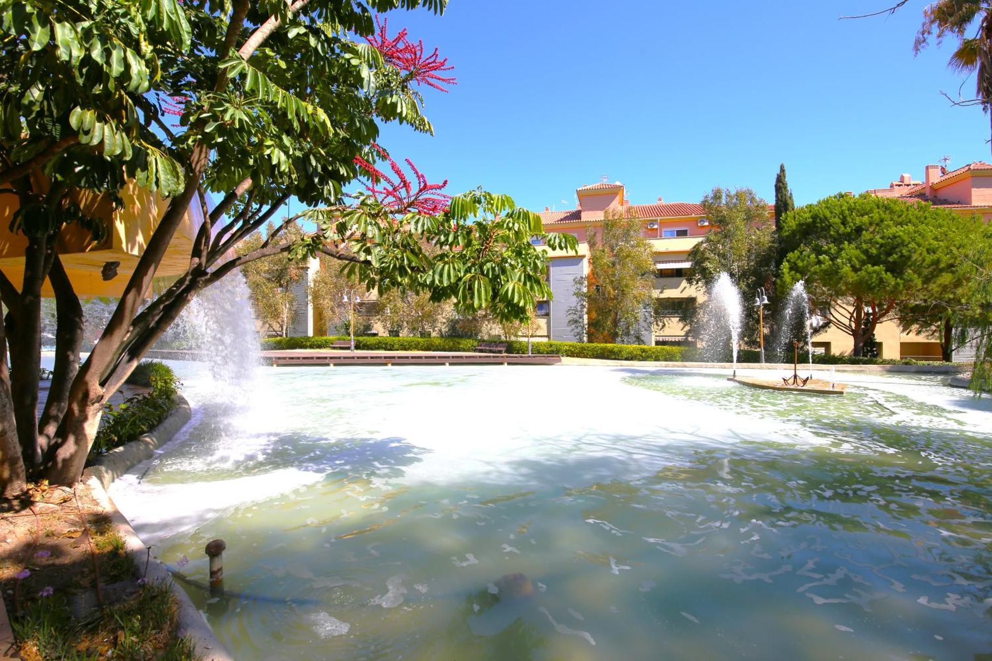 Estepona Town Apartment Carmen Екстер'єр фото